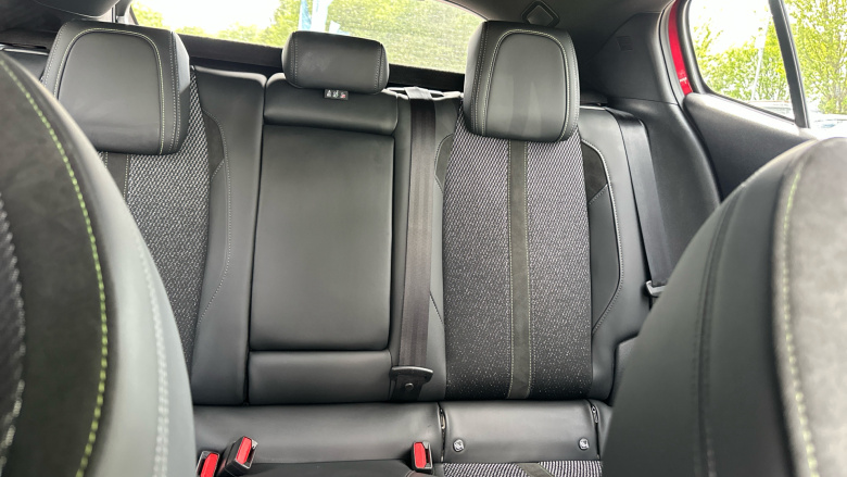 Peugeot 408 158kW GT 58kWh 5dr Auto Electric Hatchback